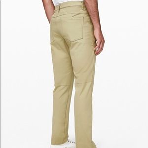 Lululemon ABC Pant Classic *34" - Tofino Sand